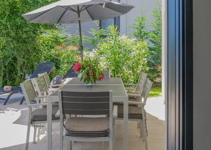 Nyaraló Marko Aurelia *